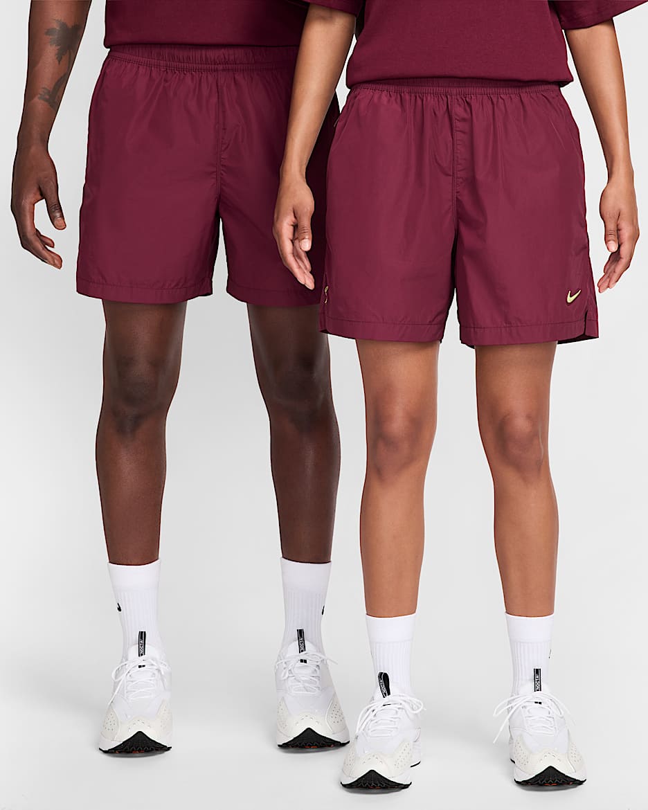 パンツ Nike NOCTA CS Nylon Short Pants NOCTA Cardinal Nylon Shorts. Nike.com